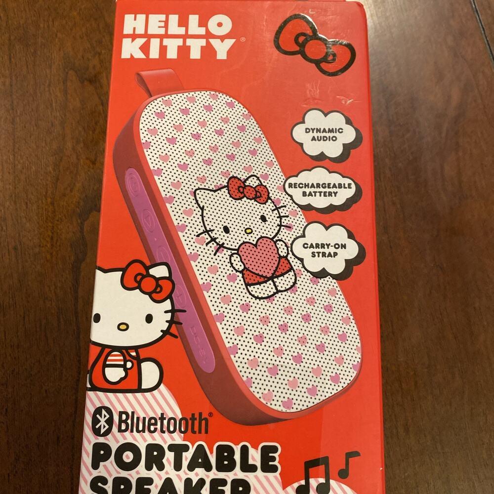 Hello Kitty Sanrio Portable Bluetooth Portable Speaker-SANRIO/RED/PINK /NEW